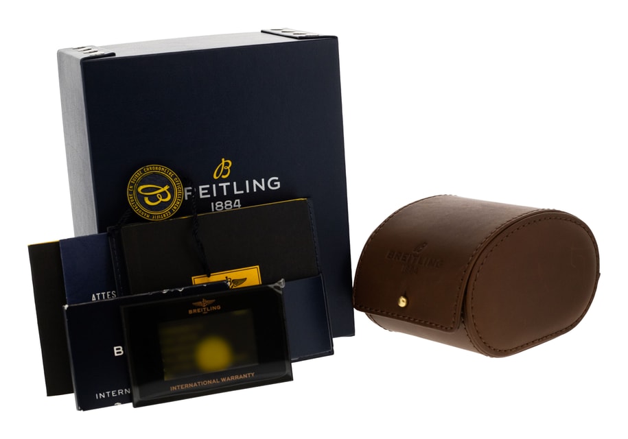 Breitling Chronomat 44 CB0110 Image 4